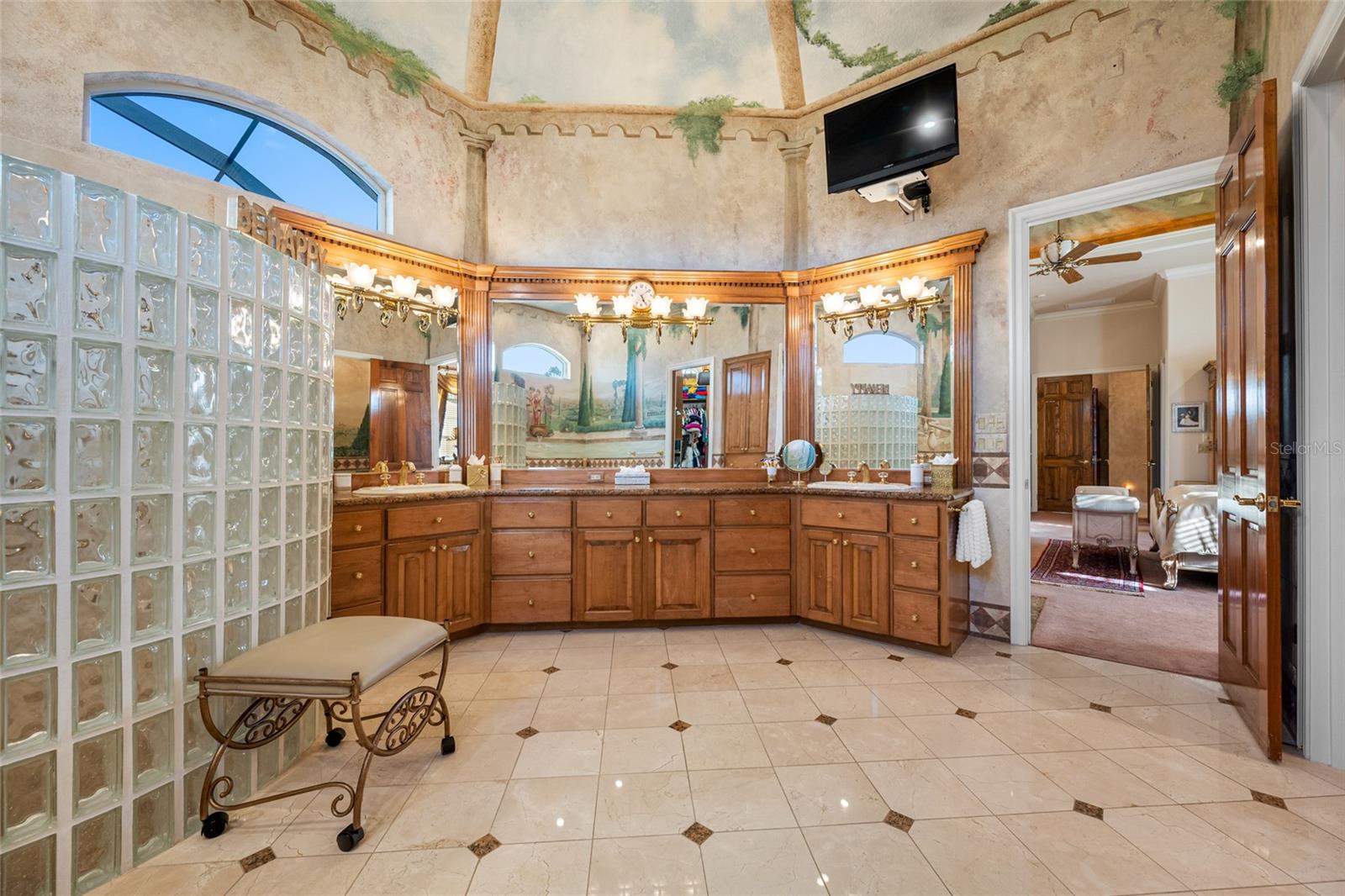 Image 22 of 66 For 7371 Sawgrass Point