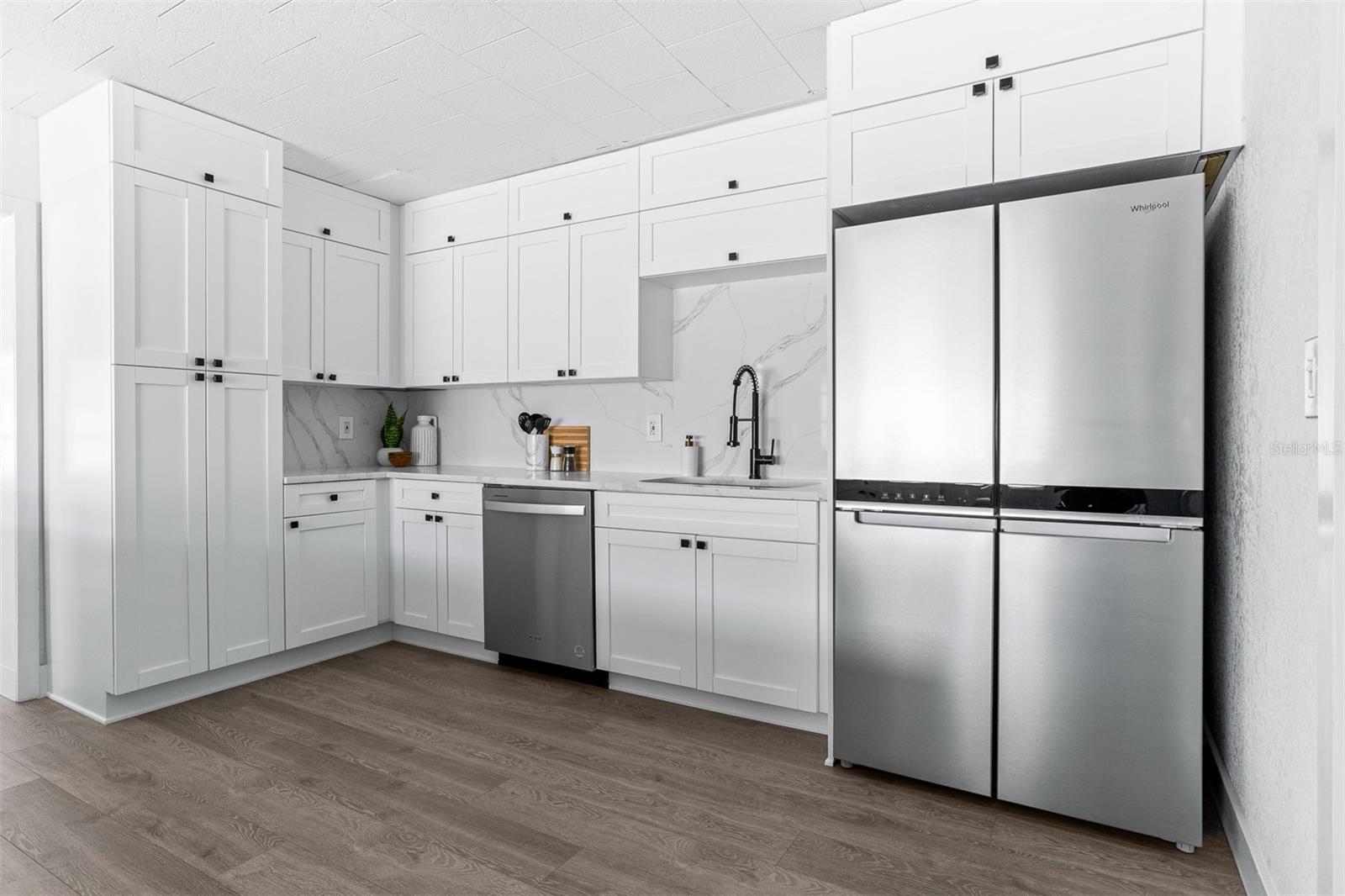 Image 10 of 33 For 8335 42nd Avenue N