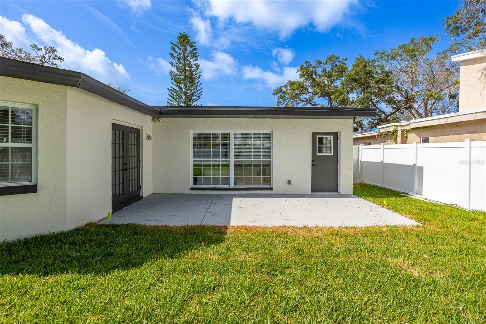 Image 22 of 33 For 8335 42nd Avenue N