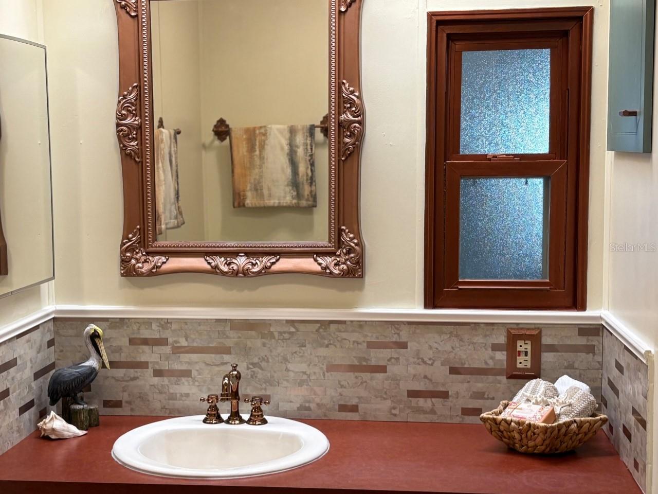 Image 26 of 29 For 7363 Eastern Circle