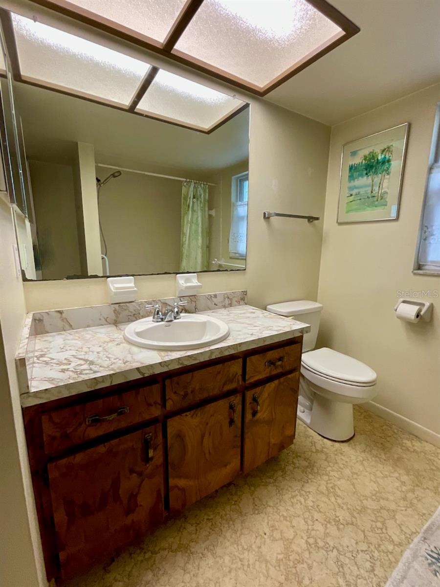 Image 16 of 29 For 6505 67th Avenue N