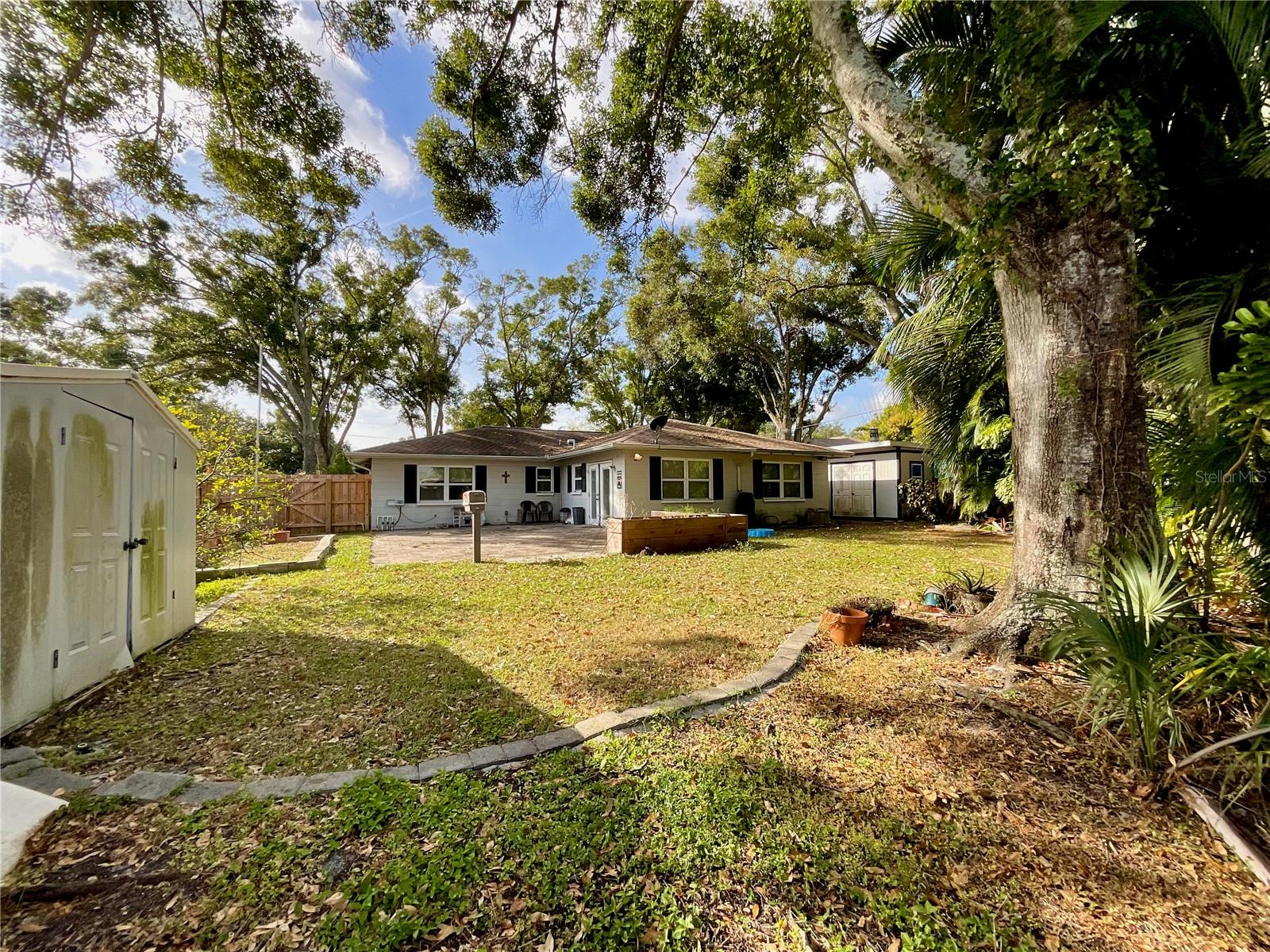 Image 6 of 29 For 6505 67th Avenue N