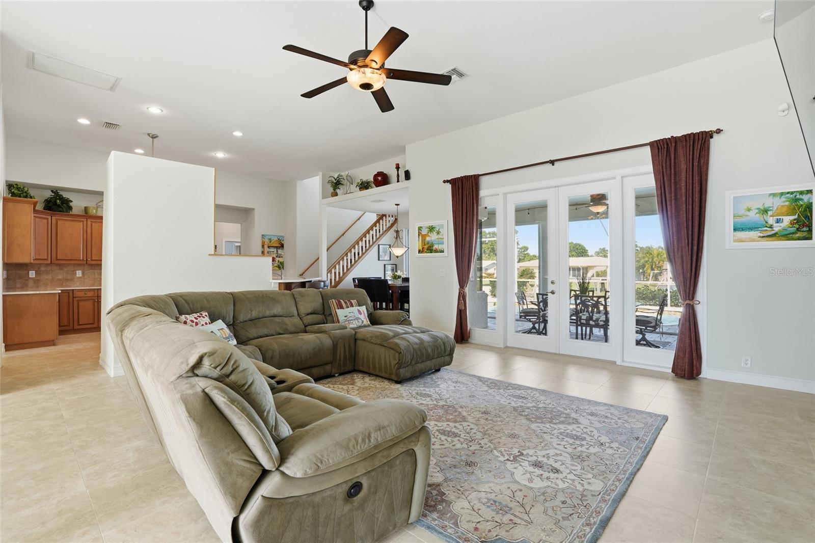 Image 10 of 51 For 5267 Tiffany Court