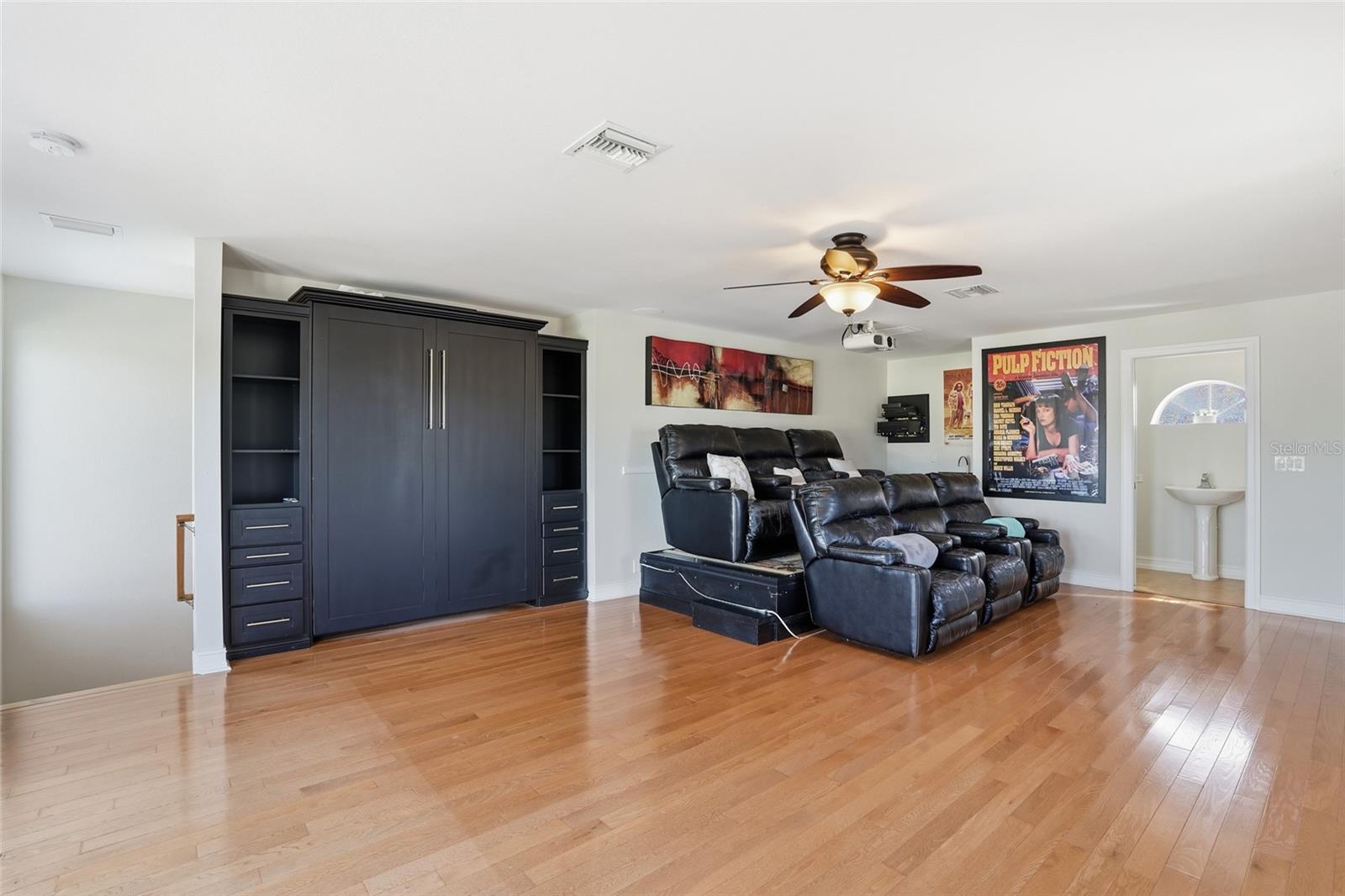 Image 20 of 51 For 5267 Tiffany Court