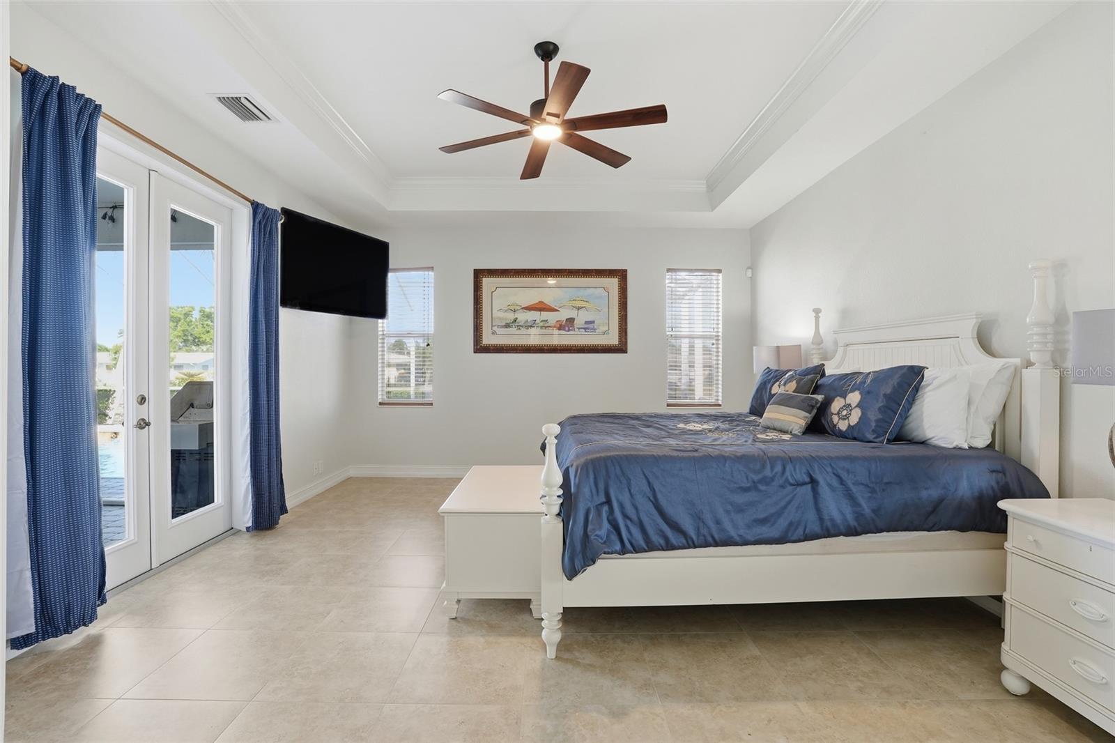 Image 22 of 51 For 5267 Tiffany Court