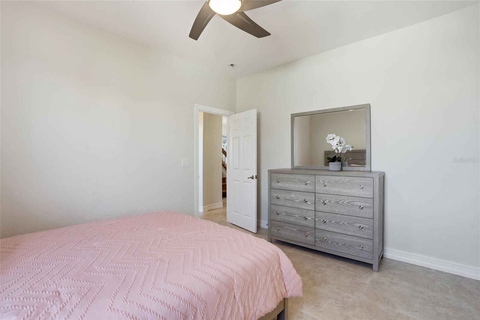 Image 25 of 51 For 5267 Tiffany Court