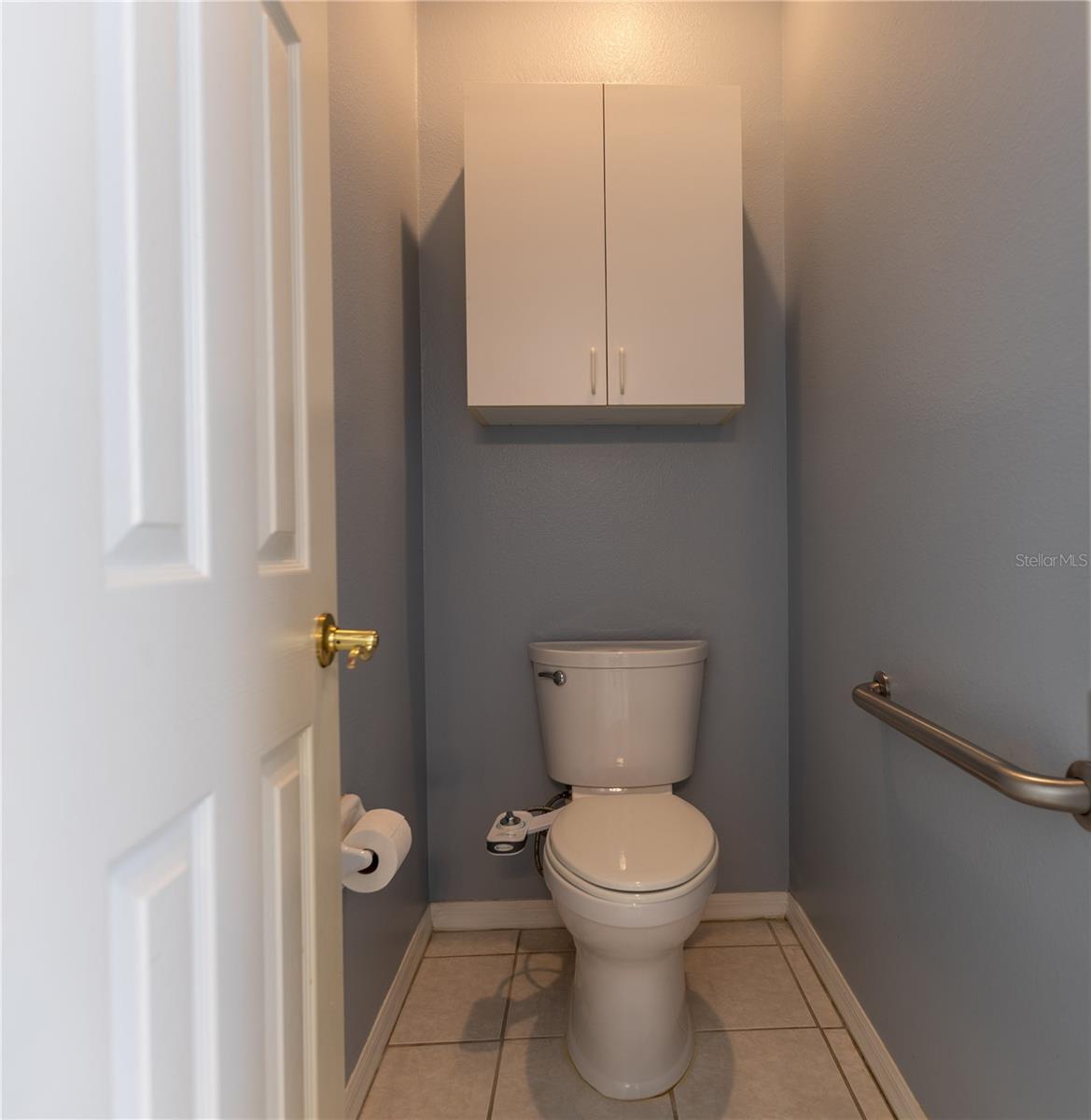 Image 21 of 38 For 13815 Chandron Drive