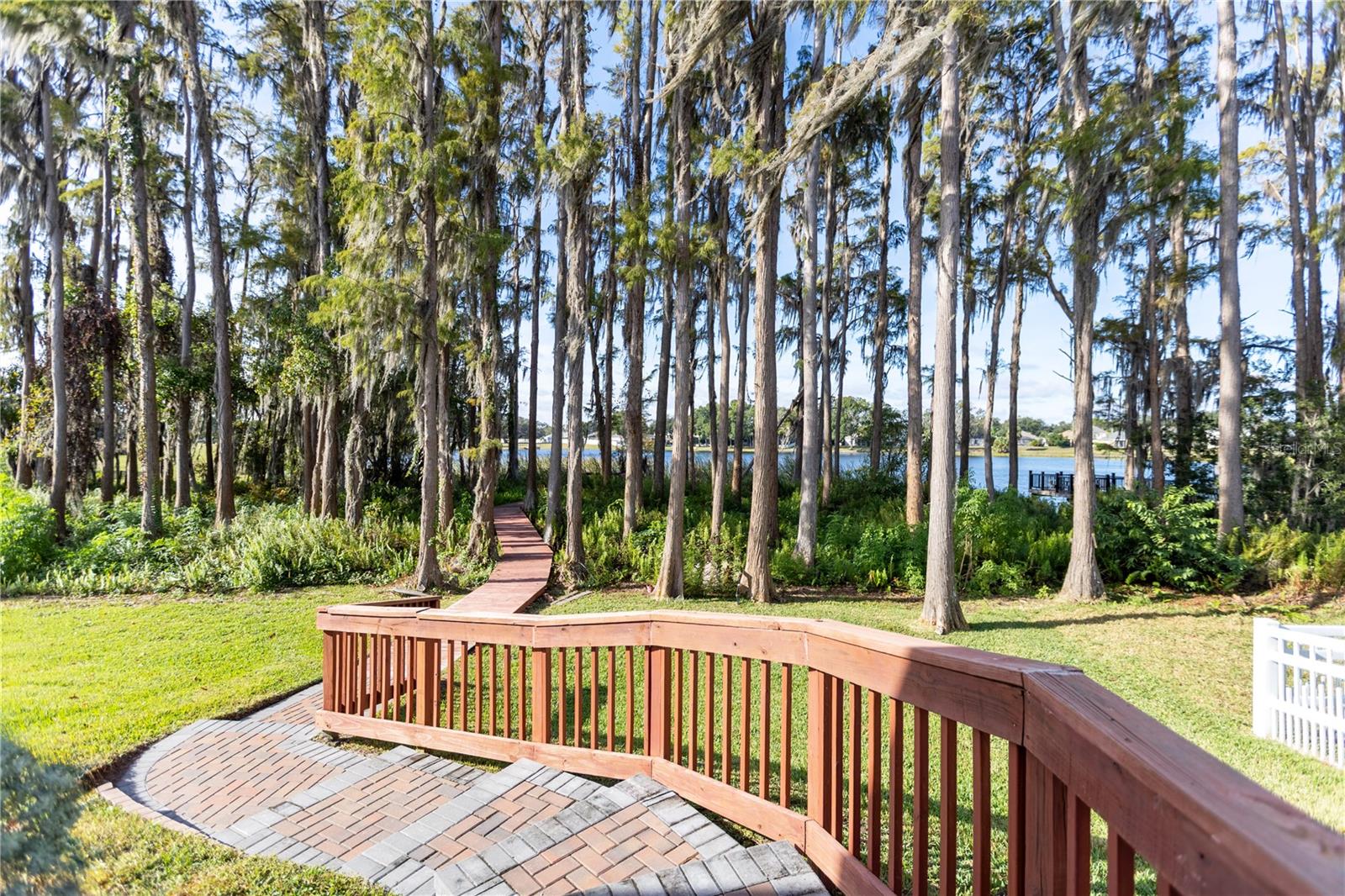 Image 9 of 38 For 13815 Chandron Drive