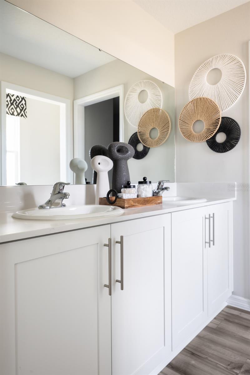 Image 18 of 19 For 34718 Blossom Fall Path