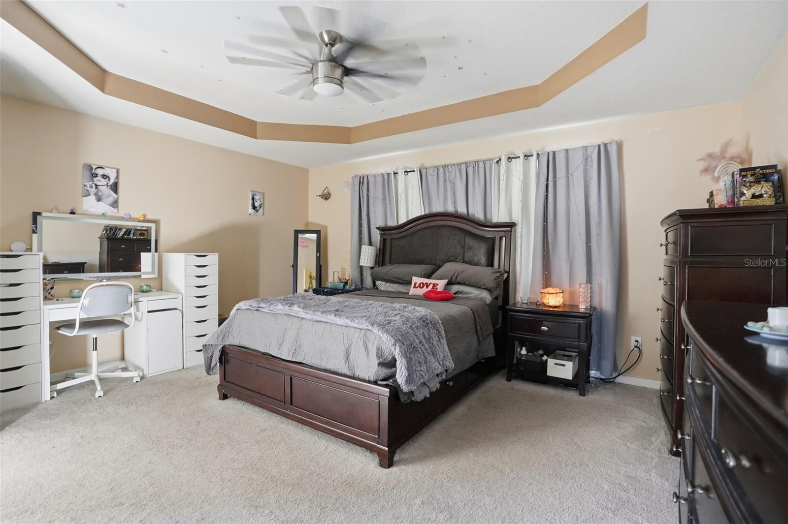 Image 17 of 37 For 13800 Crater Circle