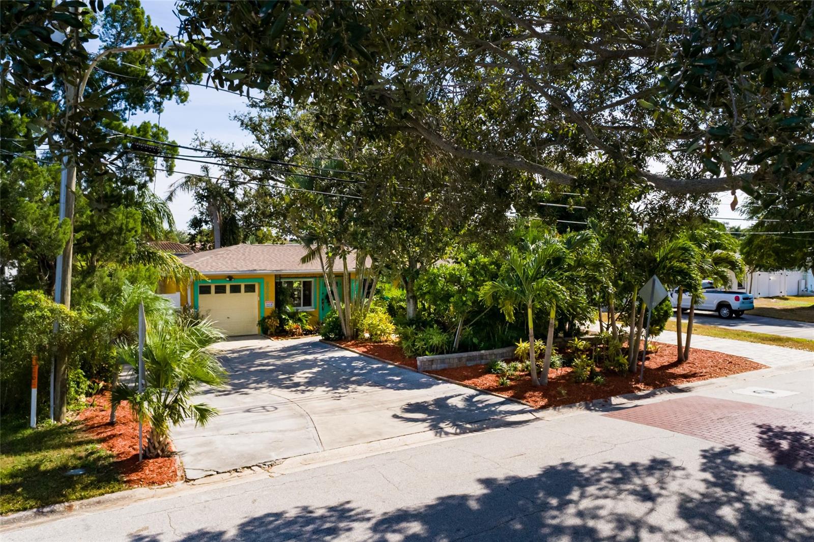 Image 31 of 37 For 9665 2nd Street N