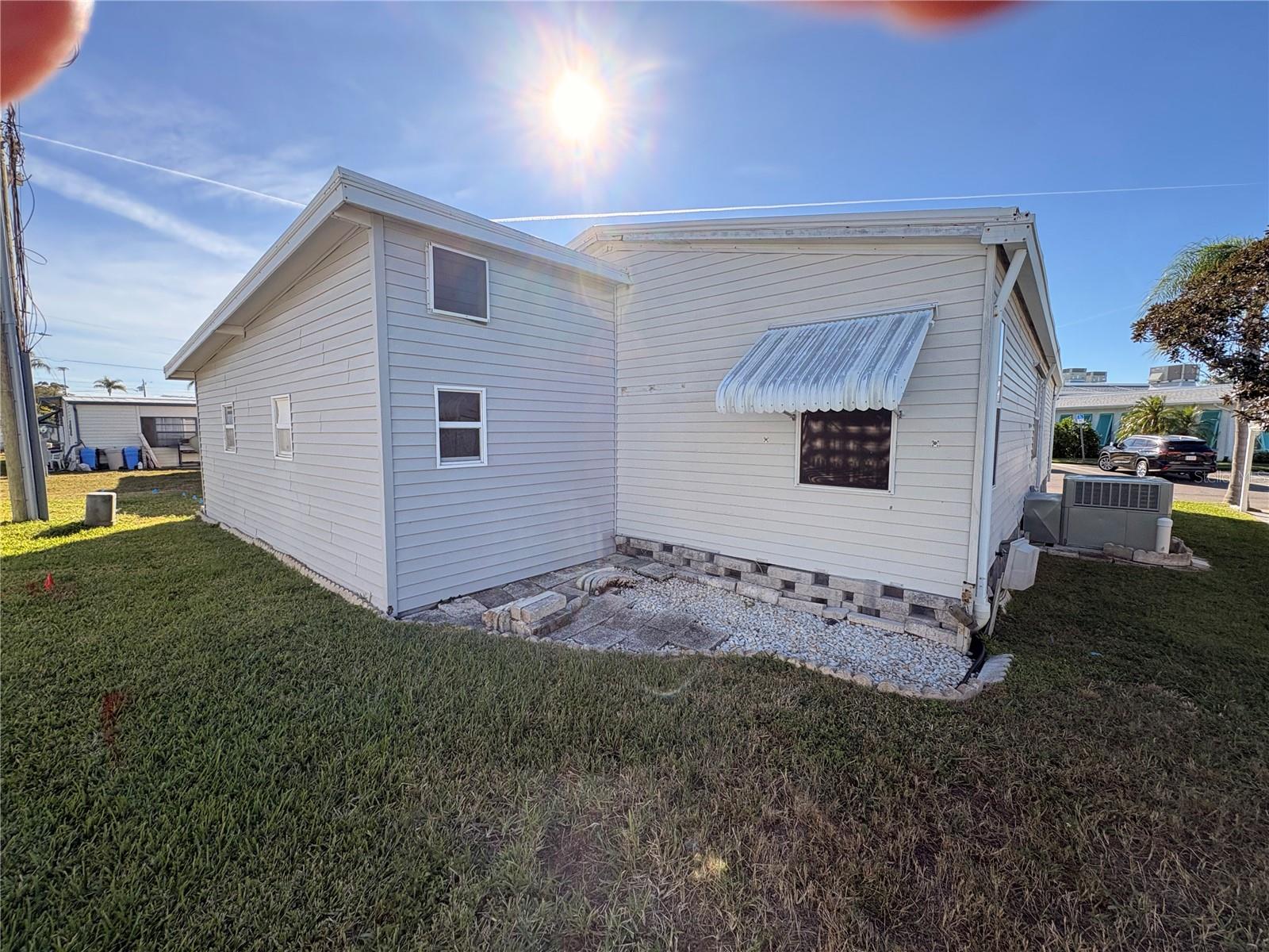 Image 4 of 35 For 34089 Alamanda Drive N