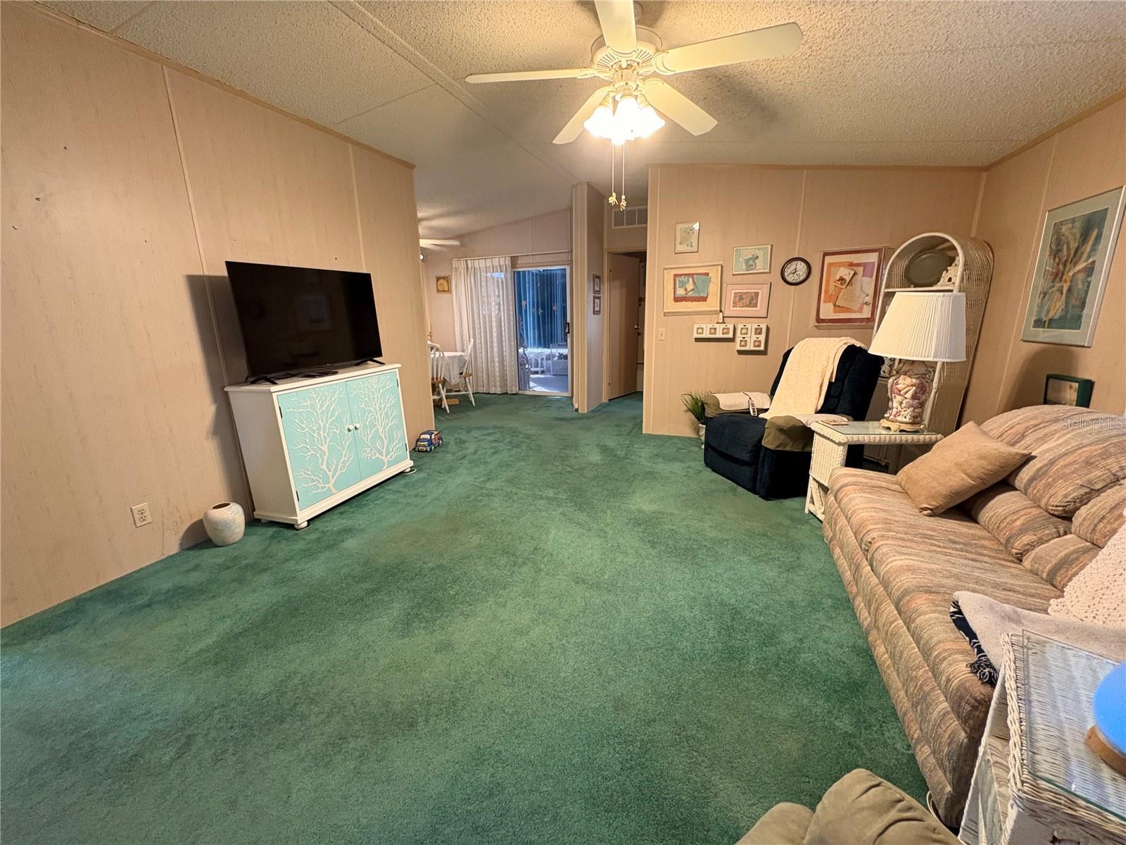 Image 7 of 35 For 34089 Alamanda Drive N