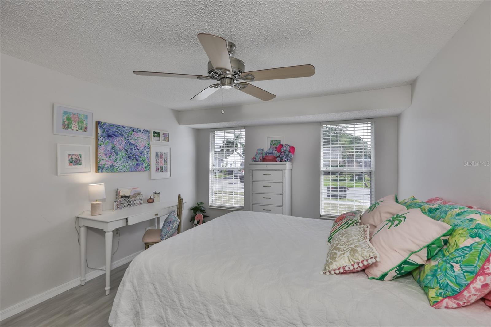 Listing photo id 19 for 6580 Channelside Terrace N