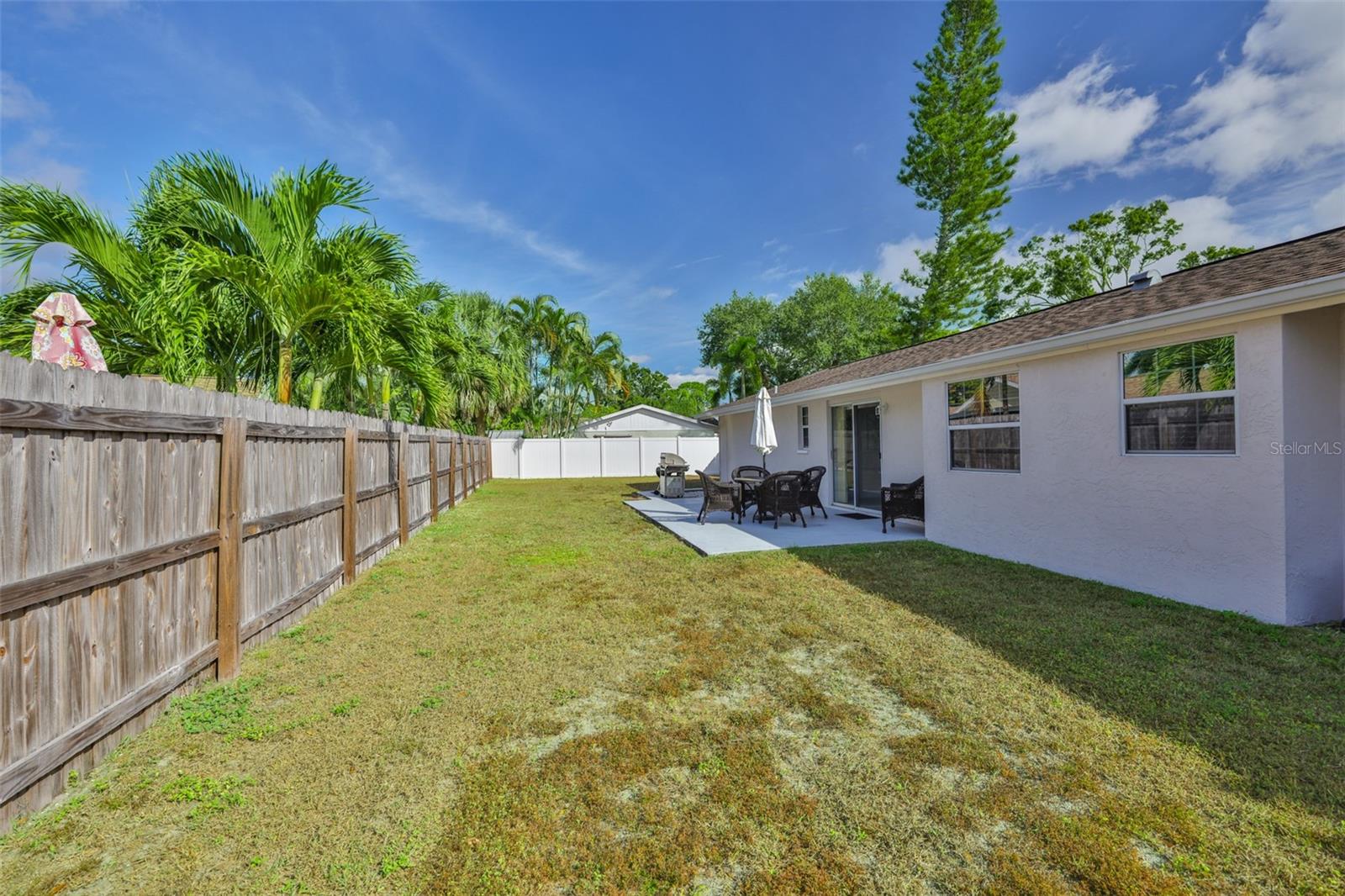 Listing photo id 28 for 6580 Channelside Terrace N