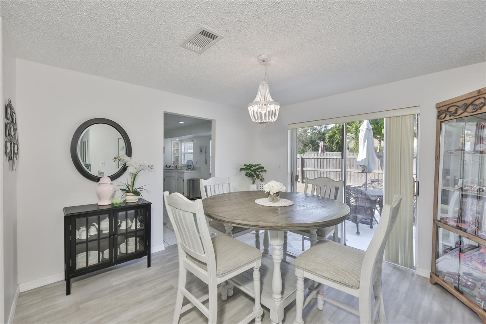 Listing photo id 6 for 6580 Channelside Terrace N