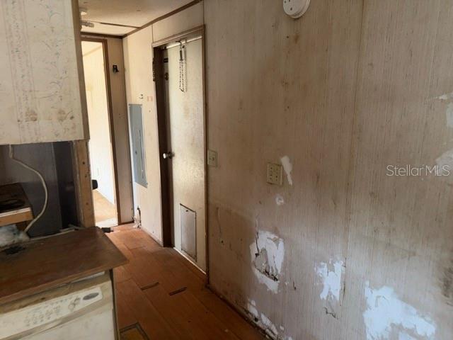 Image 10 of 35 For 4905 Merrin Road