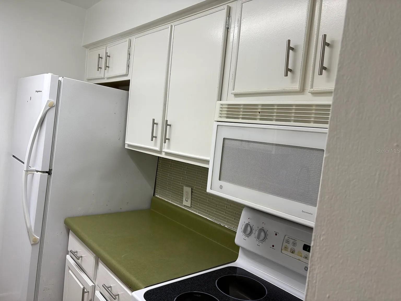 Image 6 of 12 For 9109 Hillsborough Avenue J207