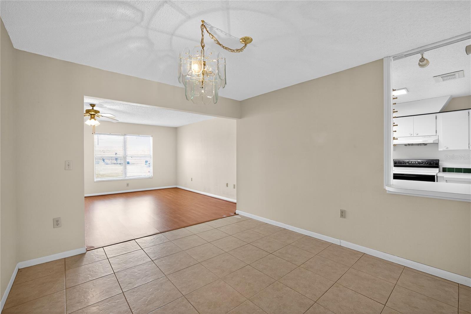 Image 13 of 30 For 1207 Eastloch Court