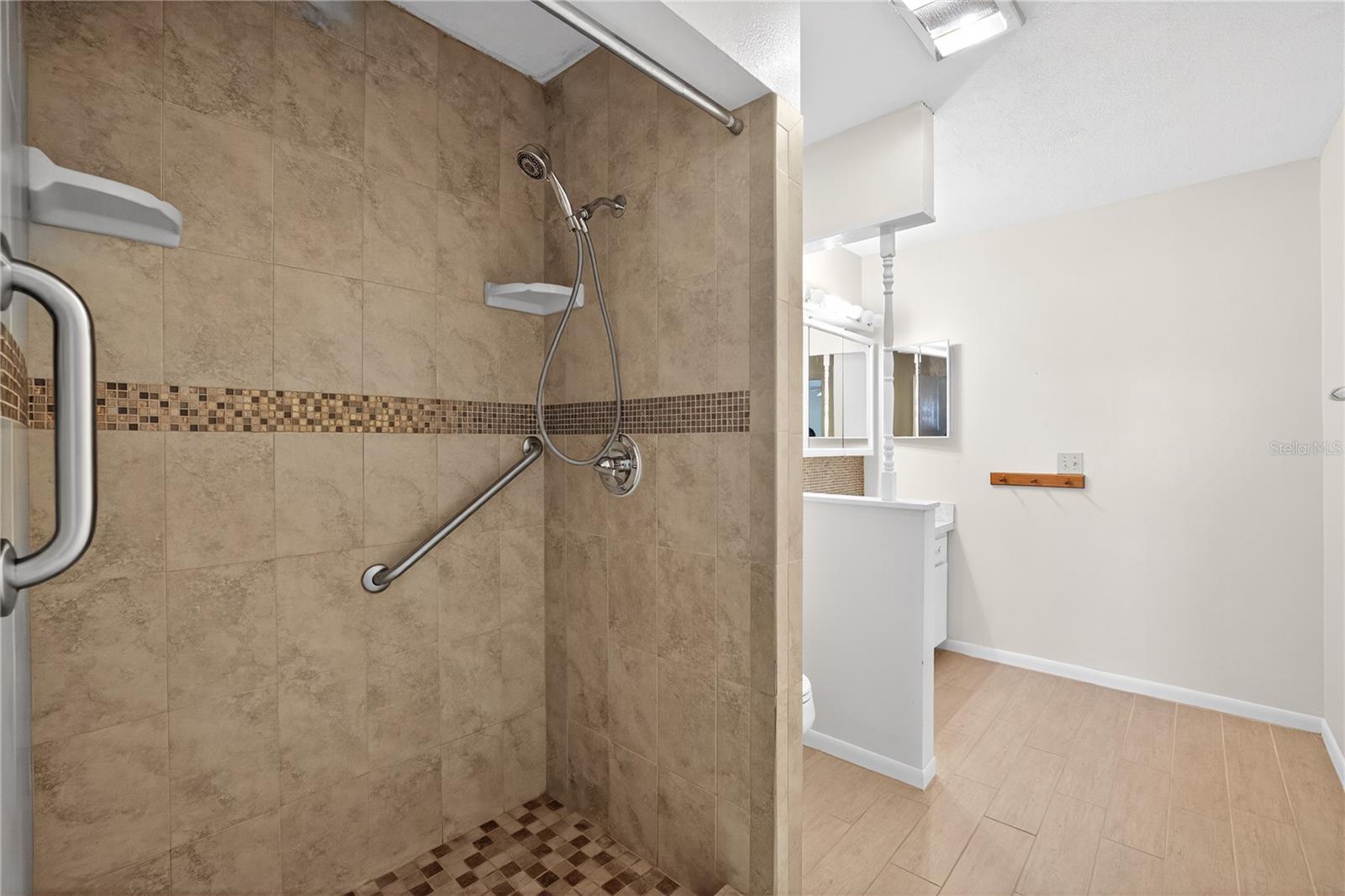 Image 24 of 30 For 1207 Eastloch Court