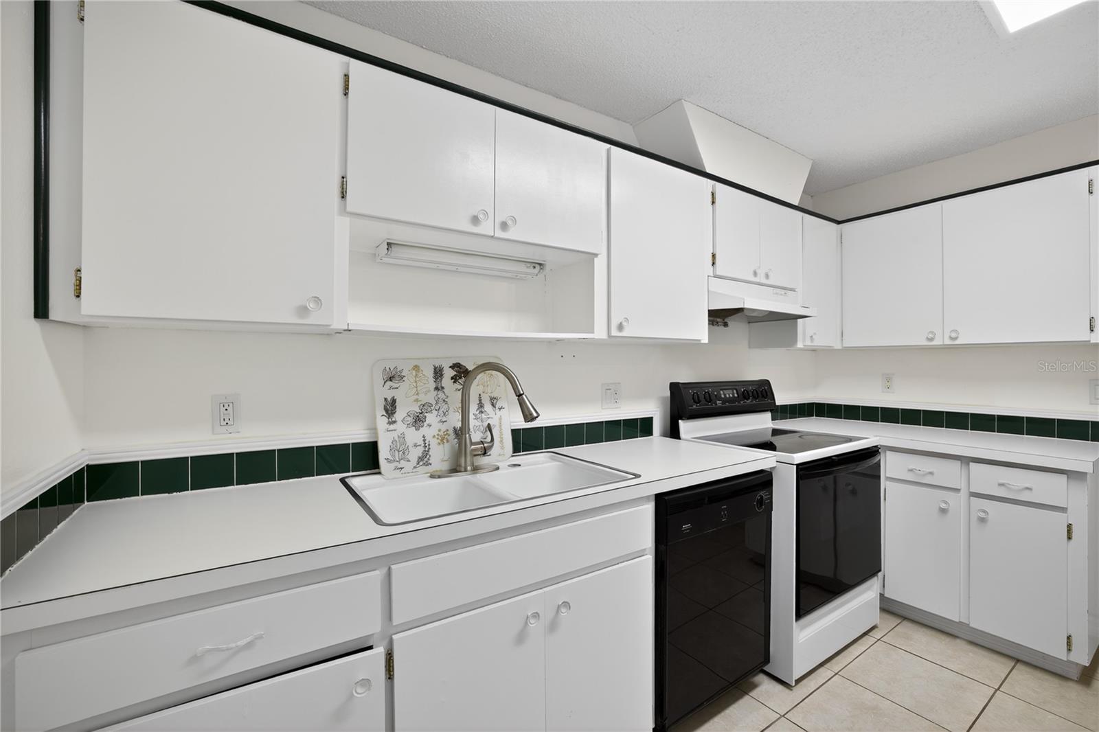 Image 7 of 30 For 1207 Eastloch Court