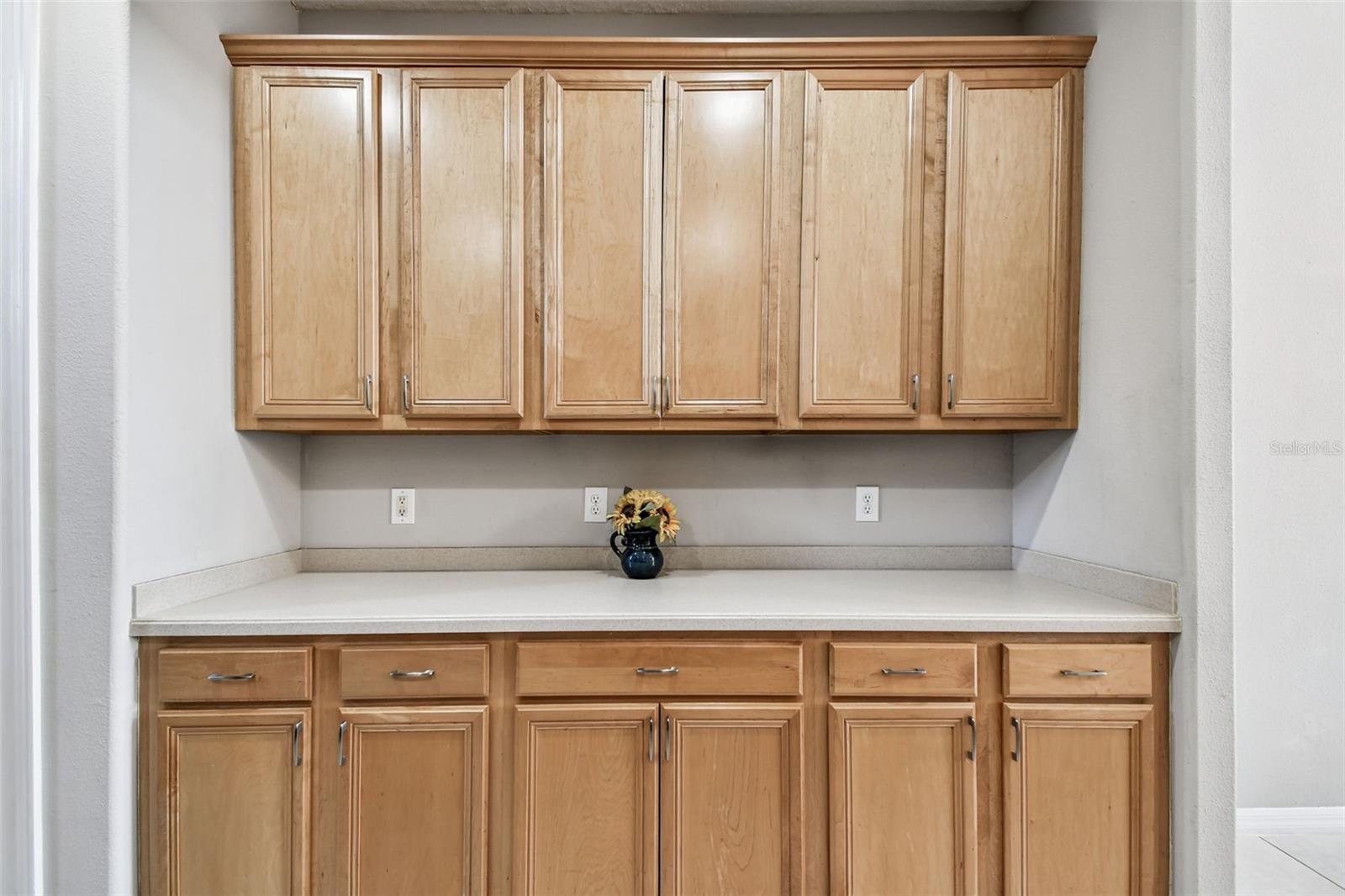 Image 18 of 82 For 15834 Woodland Spring Court