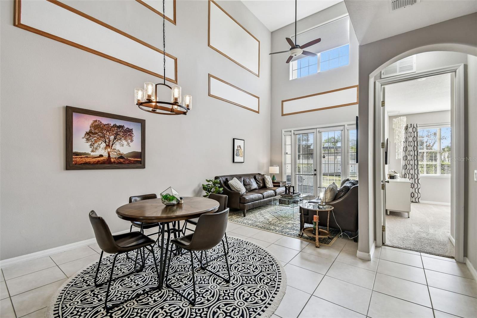 Image 20 of 82 For 15834 Woodland Spring Court