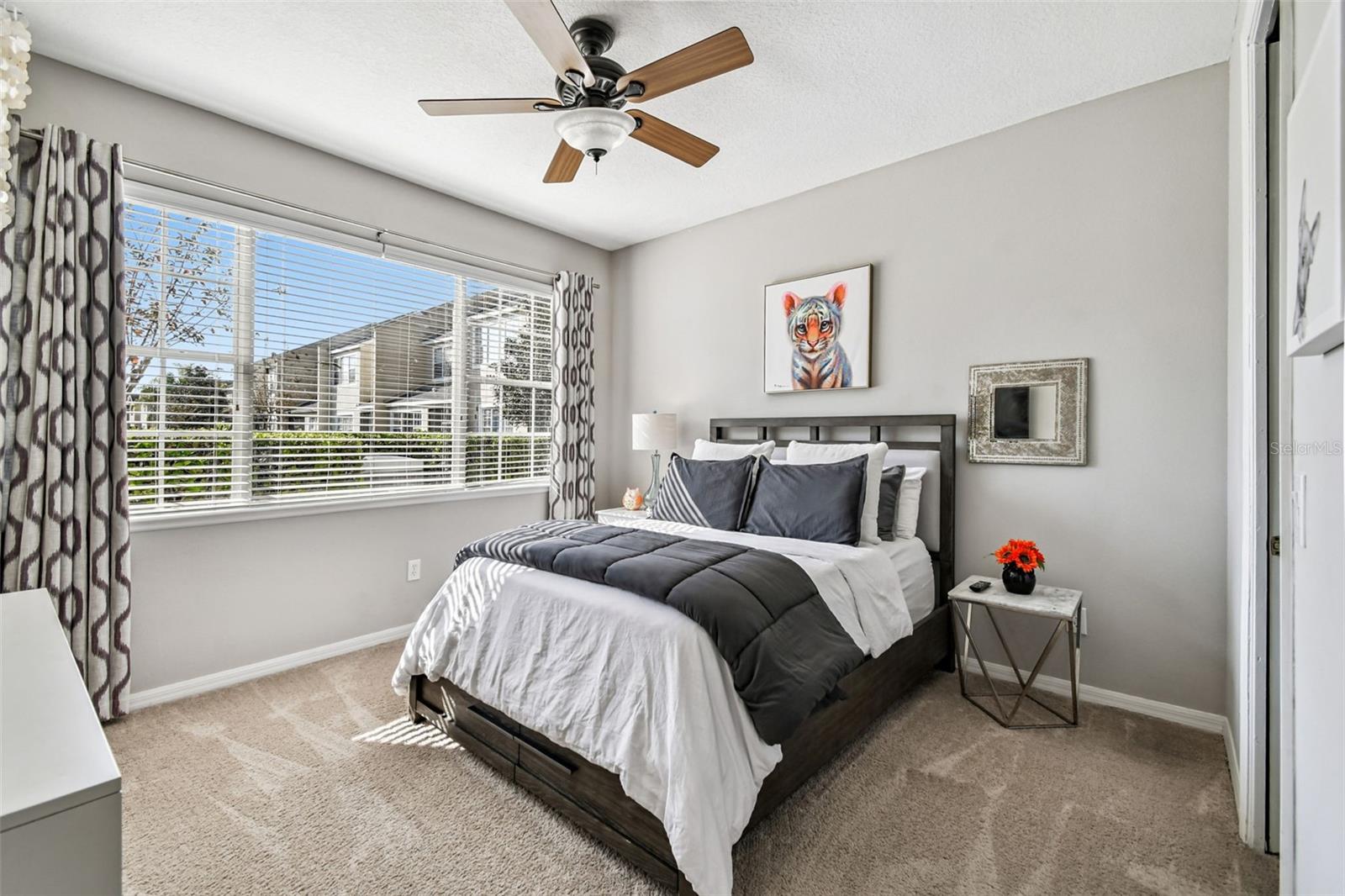 Image 28 of 82 For 15834 Woodland Spring Court