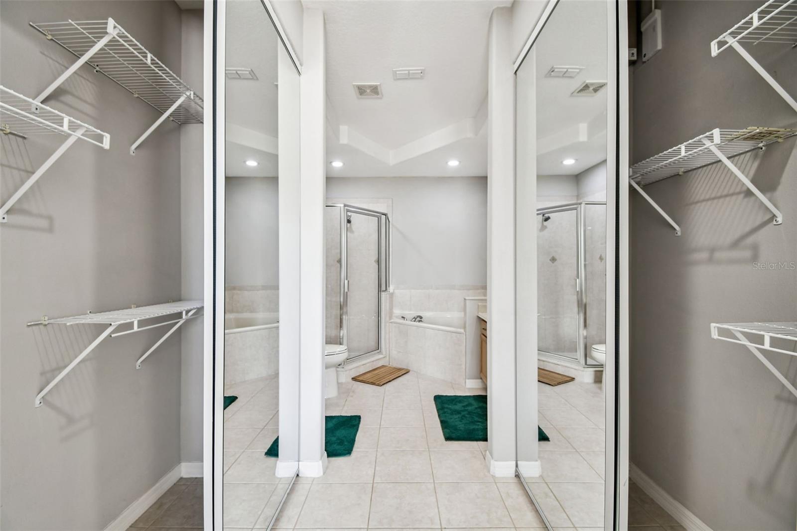 Image 37 of 82 For 15834 Woodland Spring Court