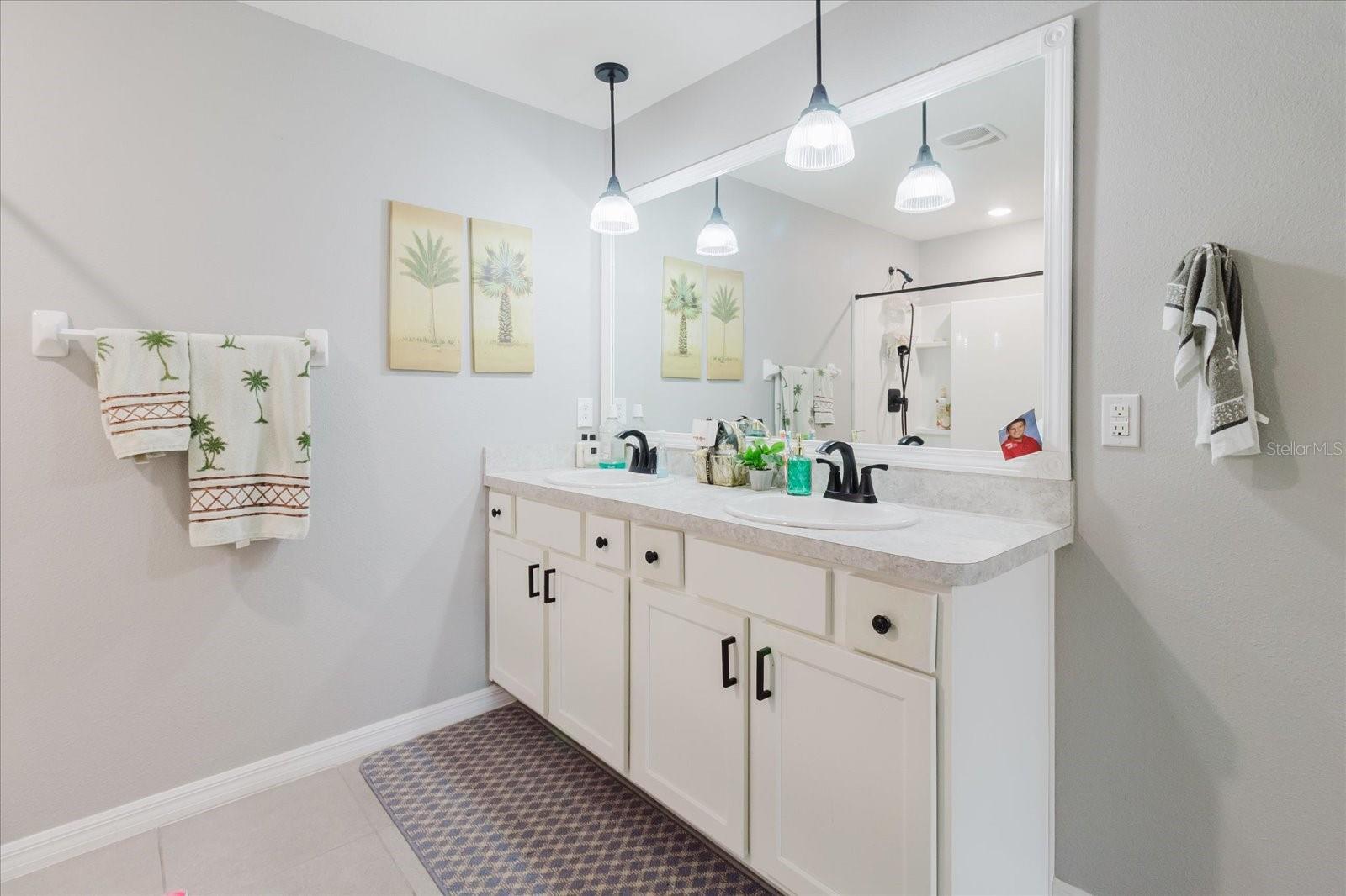 Image 17 of 28 For 7771 Davie Ray Drive