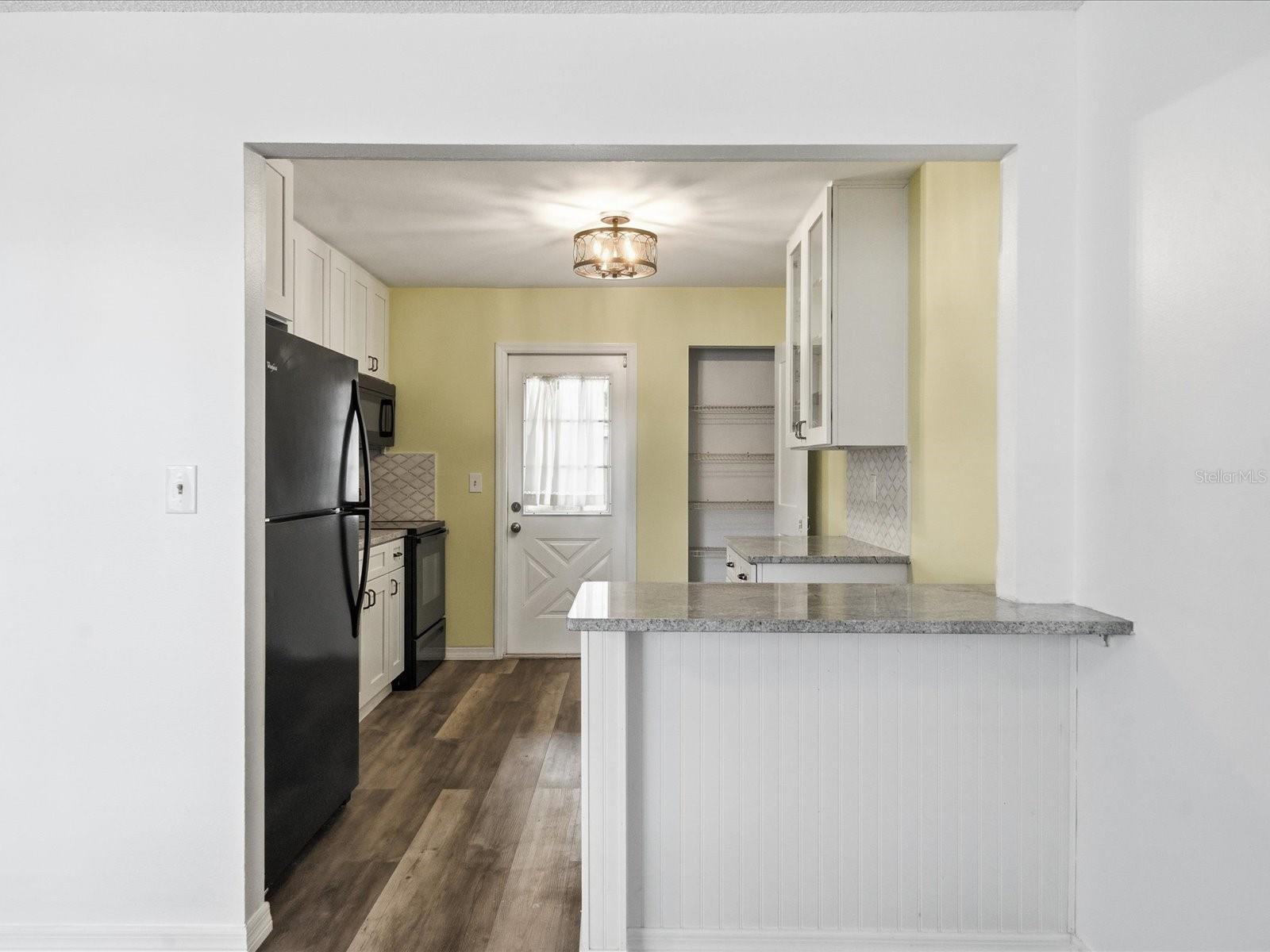 Image 10 of 24 For 5689 67th Avenue N 5689