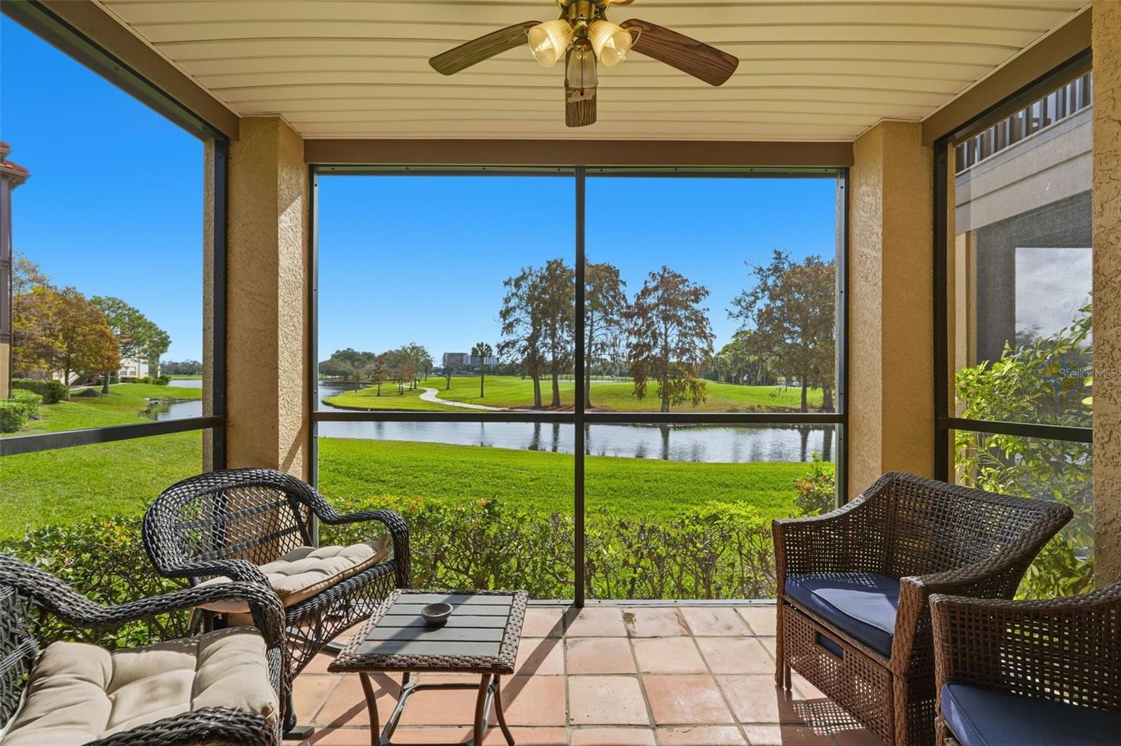 Image 20 of 31 For 2400 Feather Sound Drive 511