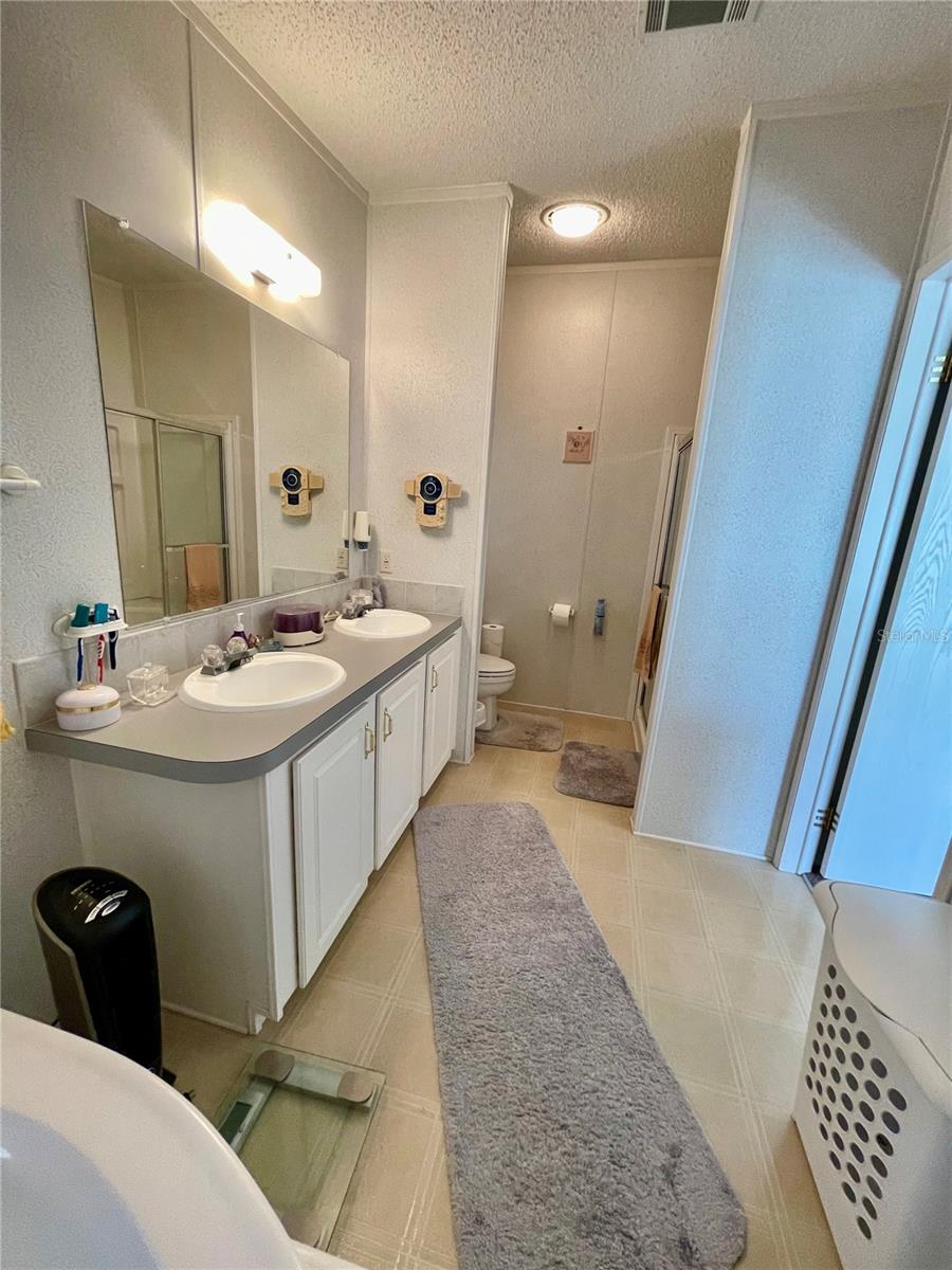 Image 21 of 34 For 3786 Cr 405n