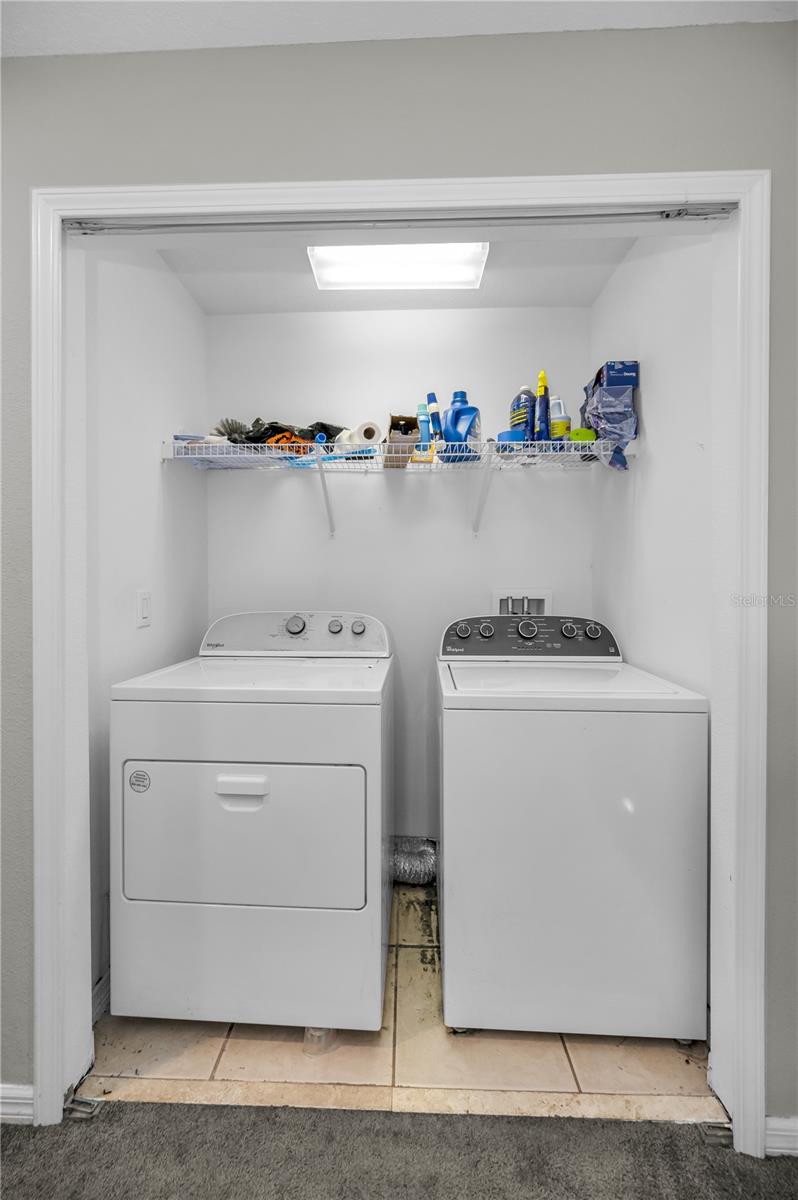 Image 28 of 39 For 1474 Hillview Lane