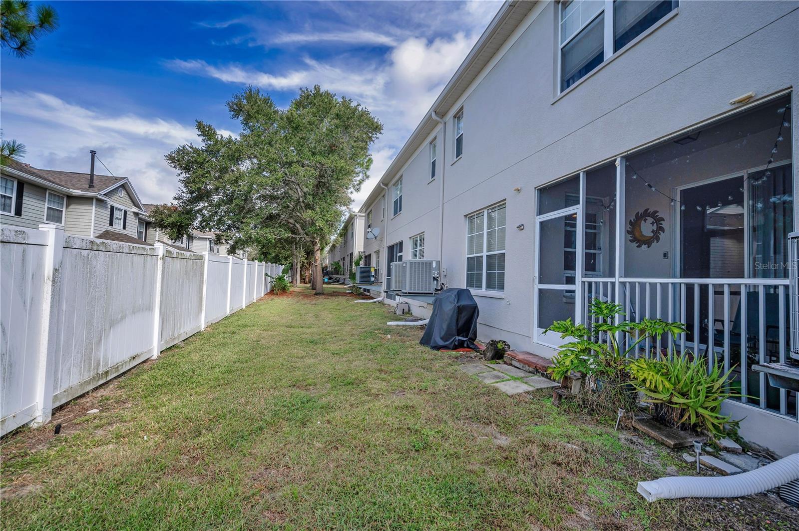 Image 29 of 39 For 1474 Hillview Lane