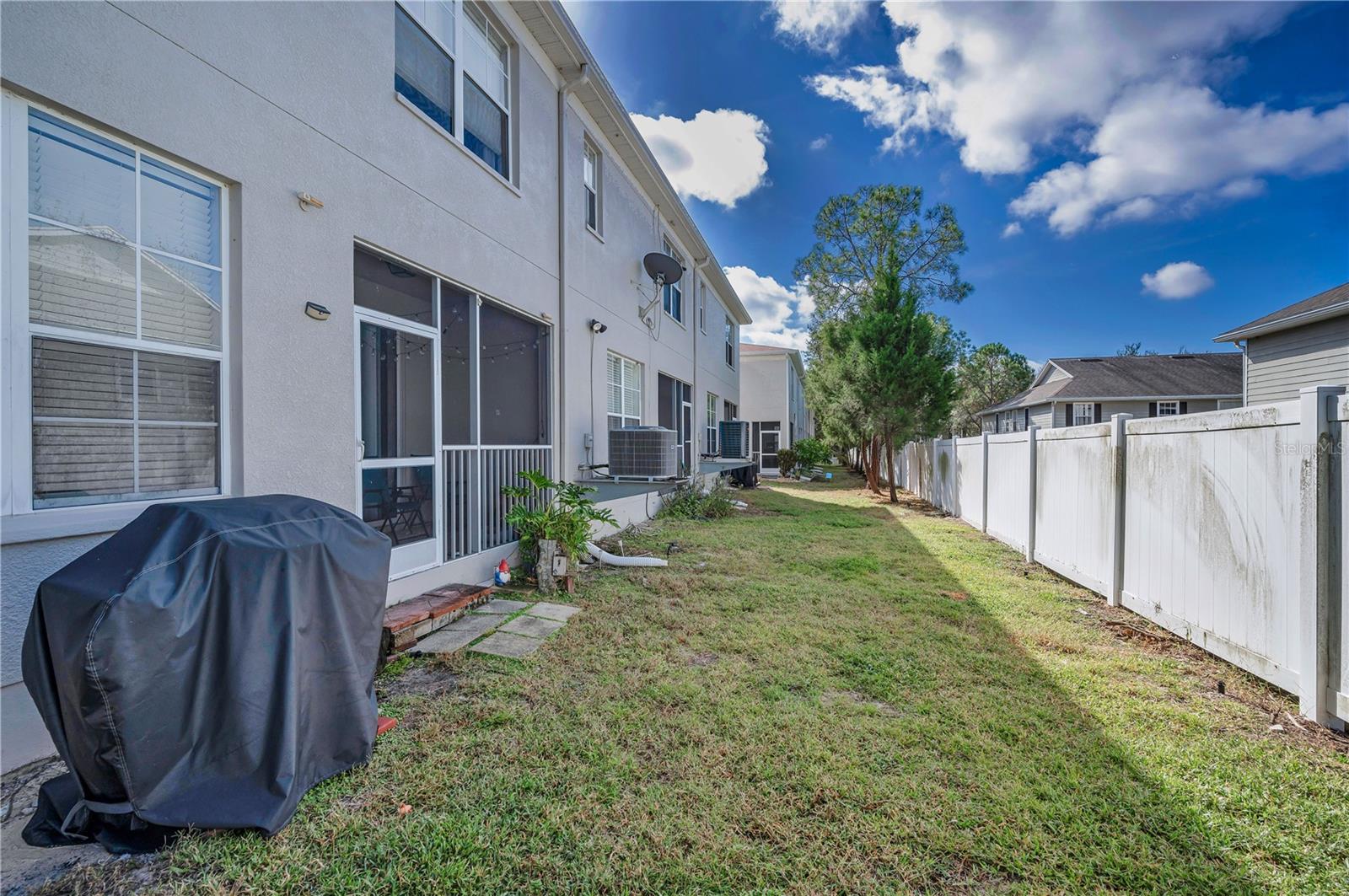 Image 30 of 39 For 1474 Hillview Lane