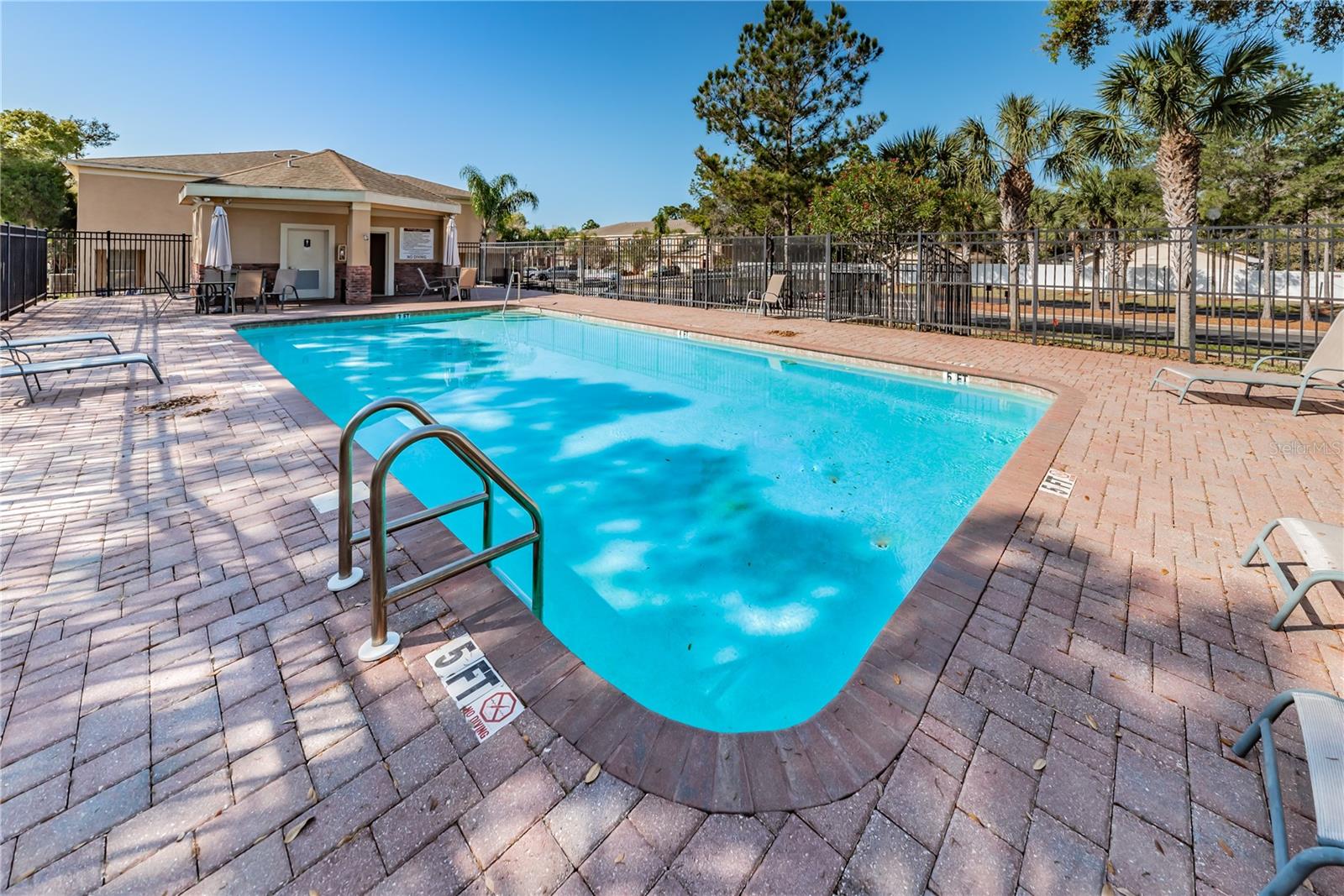 Image 35 of 39 For 1474 Hillview Lane