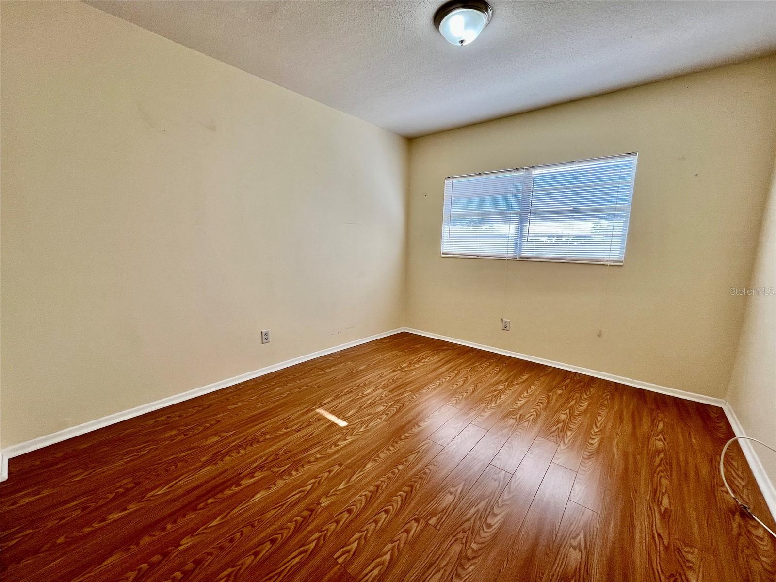 Image 16 of 38 For 2464 Australia Way E 66