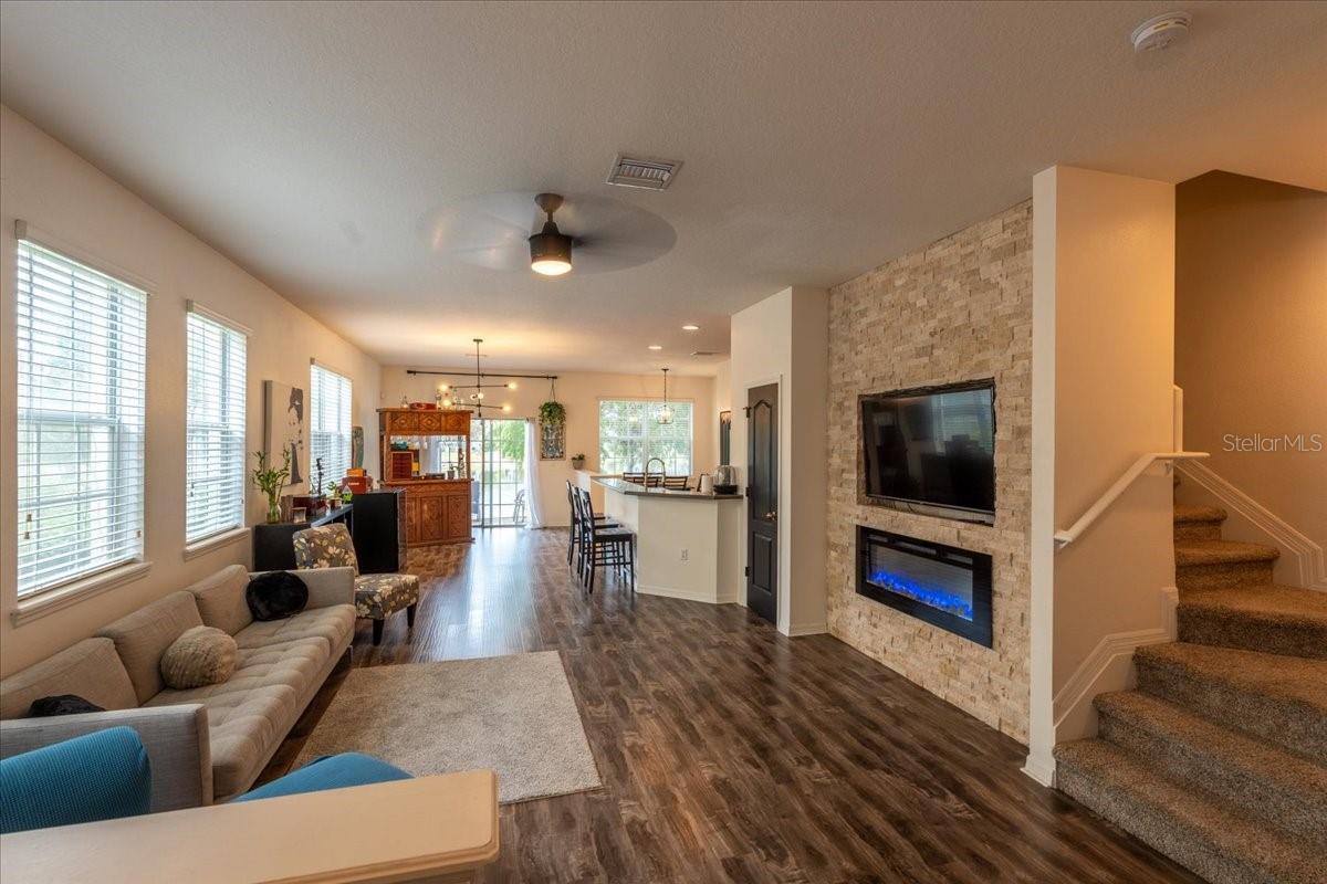 Image 14 of 49 For 9117 Moonlit Meadows Loop