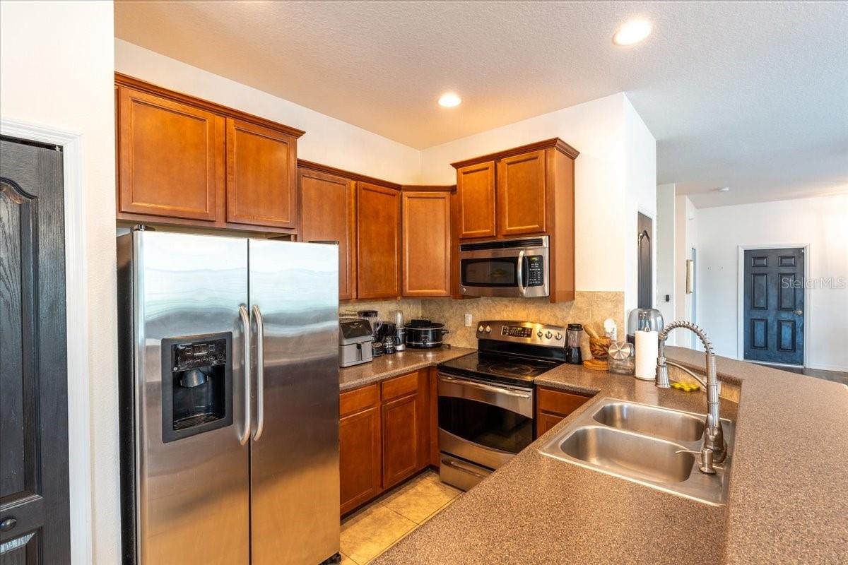 Image 23 of 49 For 9117 Moonlit Meadows Loop