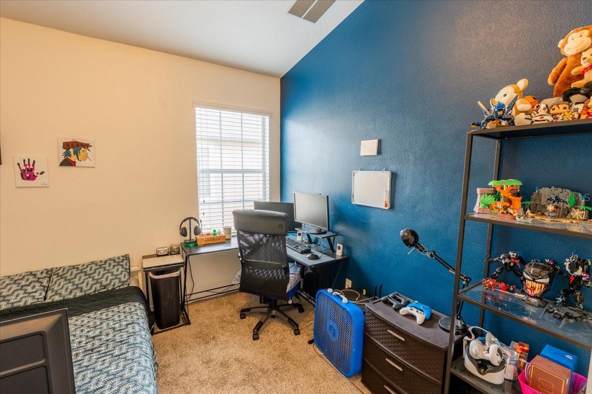 Image 40 of 49 For 9117 Moonlit Meadows Loop