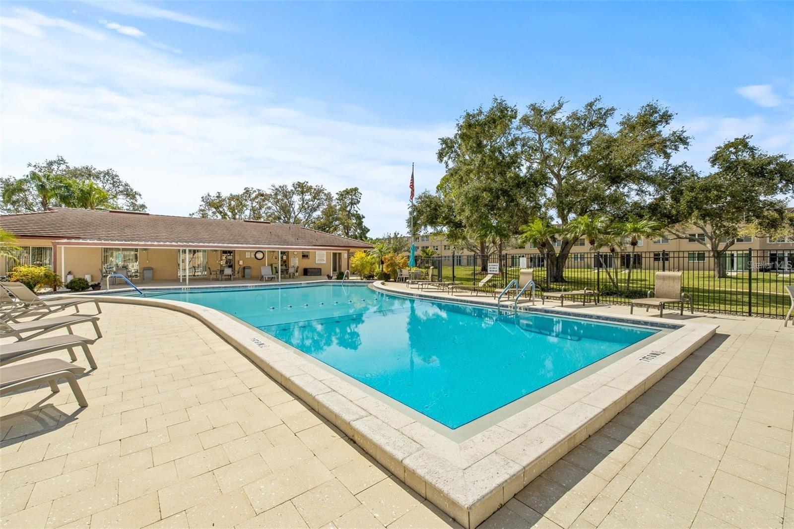 Image 24 of 25 For 5080 Locust Street Ne 329