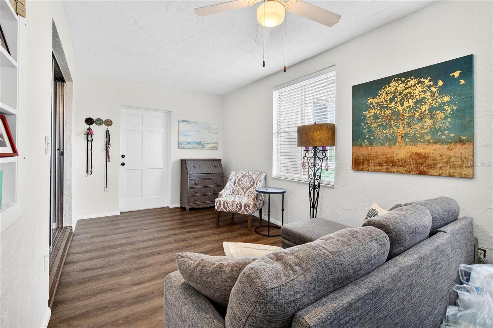 Image 13 of 18 For 2452 Brazilia Drive 34