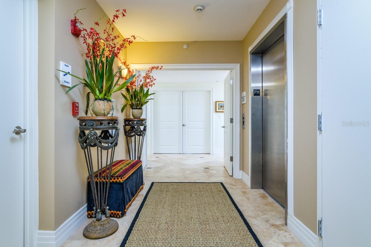 Image 16 of 63 For 1350 Gulf Boulevard 901