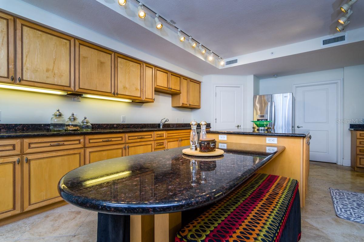 Image 23 of 63 For 1350 Gulf Boulevard 901