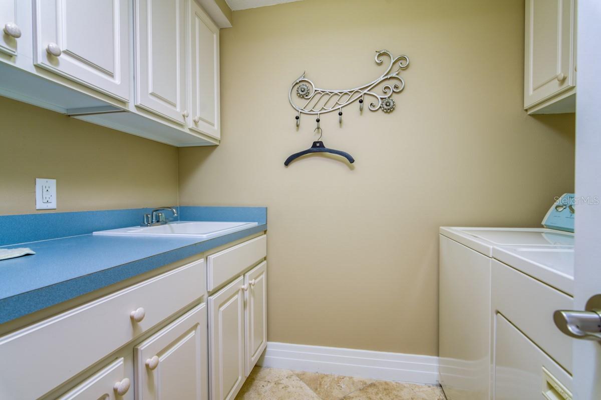 Image 49 of 63 For 1350 Gulf Boulevard 901