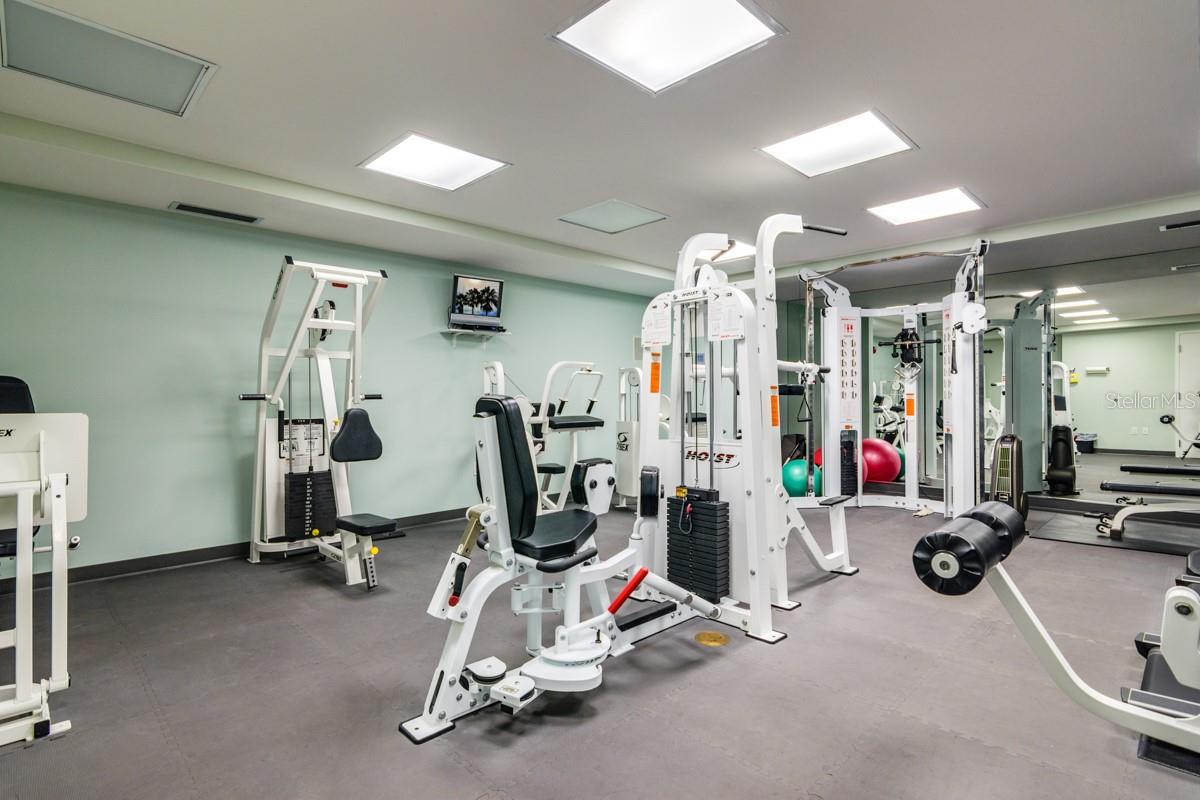 Image 58 of 63 For 1350 Gulf Boulevard 901