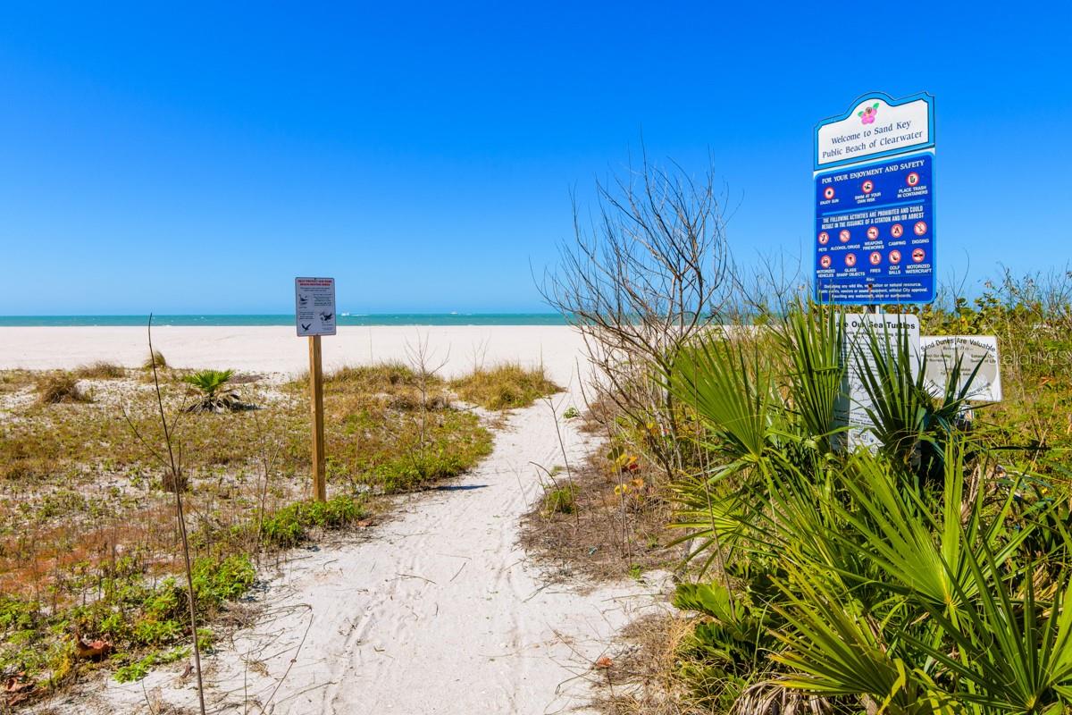 Image 7 of 63 For 1350 Gulf Boulevard 901