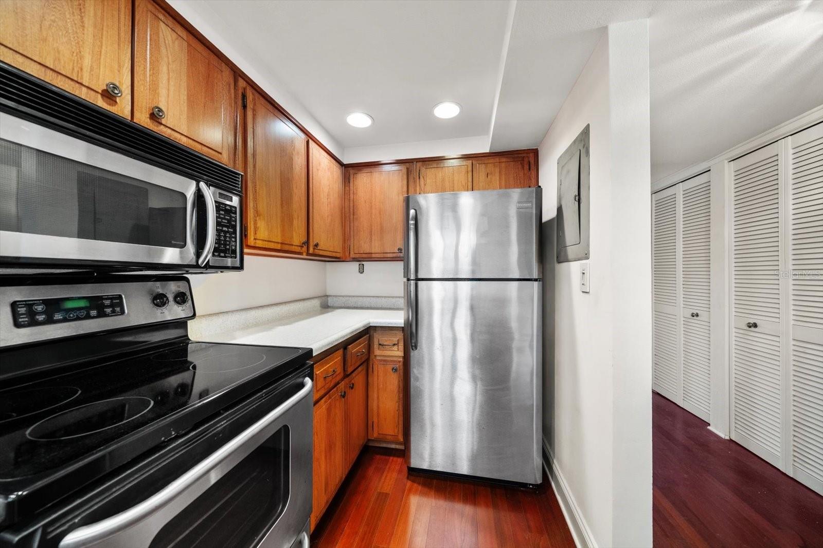 Image 11 of 37 For 1243 Martin Luther King Jr Avenue A202