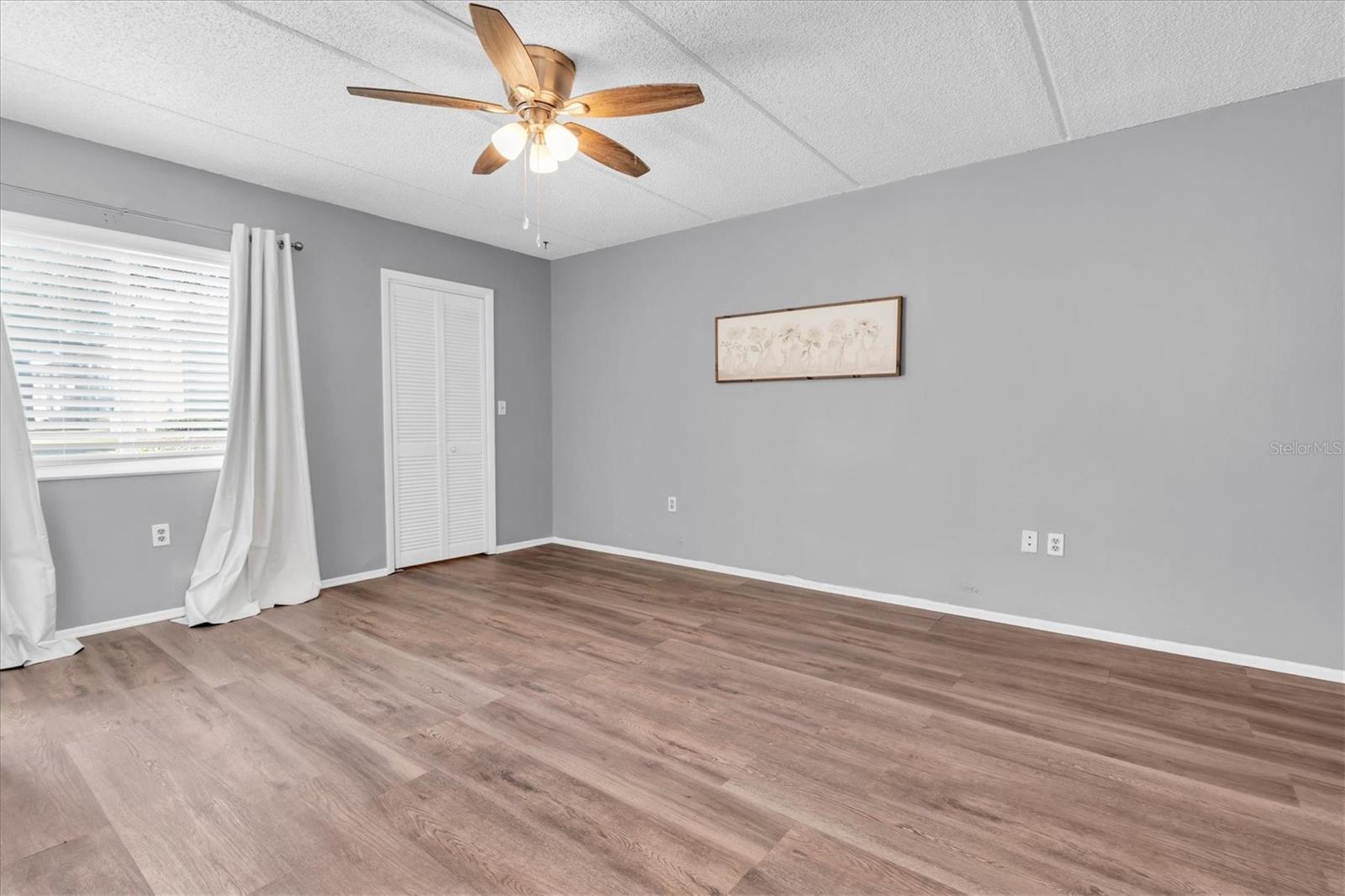 Image 14 of 27 For 129 Cypress Court 129